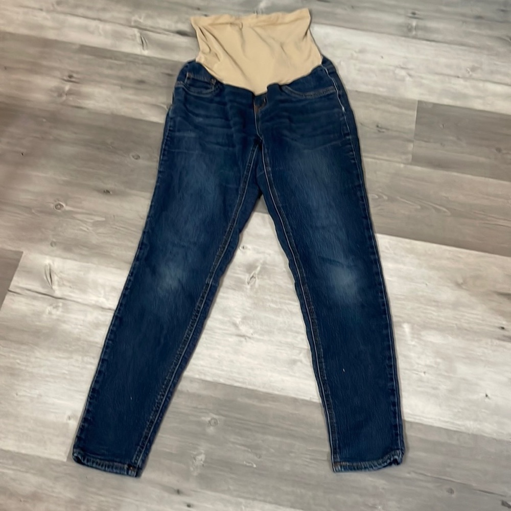 dark wash maternity skinny jeans